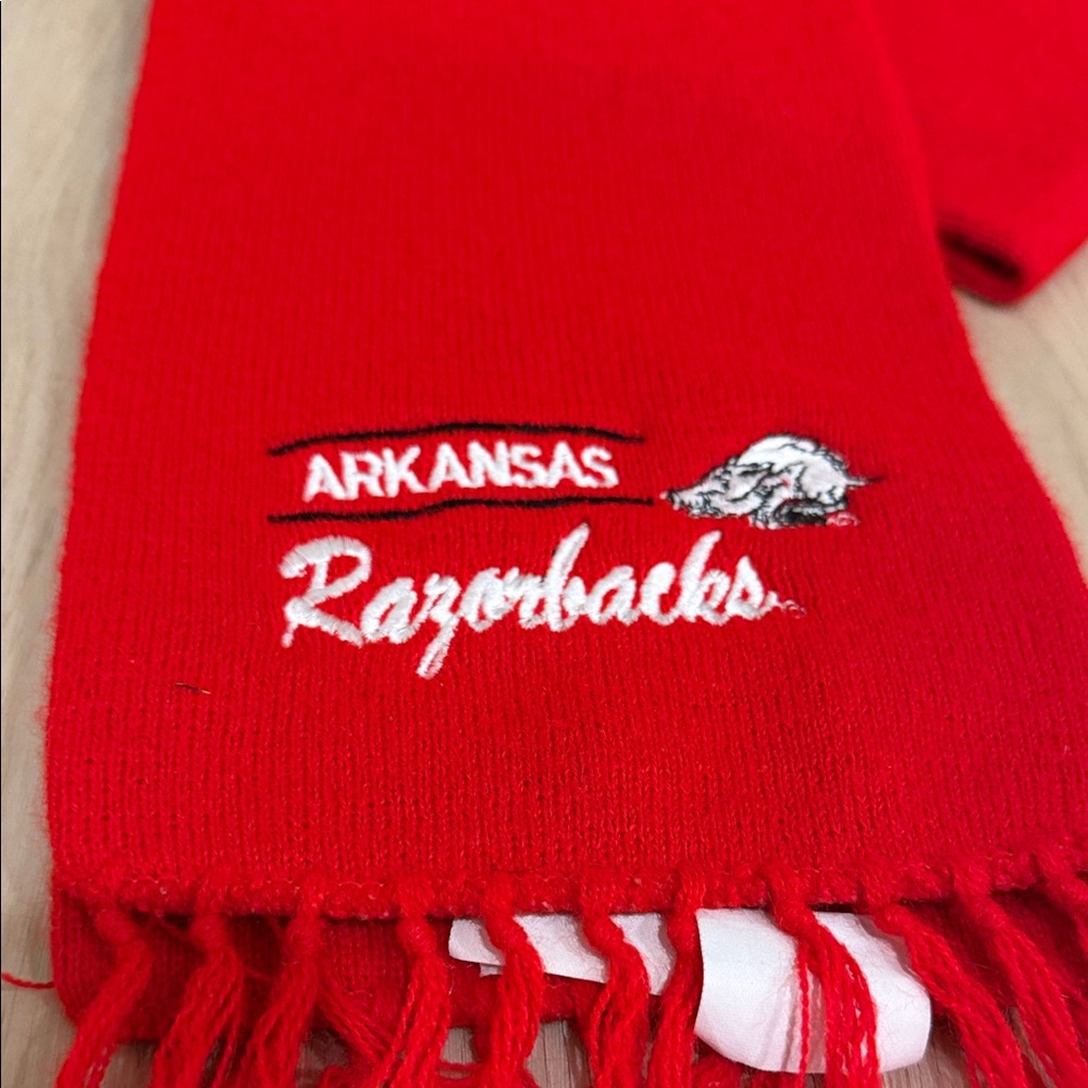 Vintage Arkansas Razorbacks Red Scarf - Picture 2 of 4
